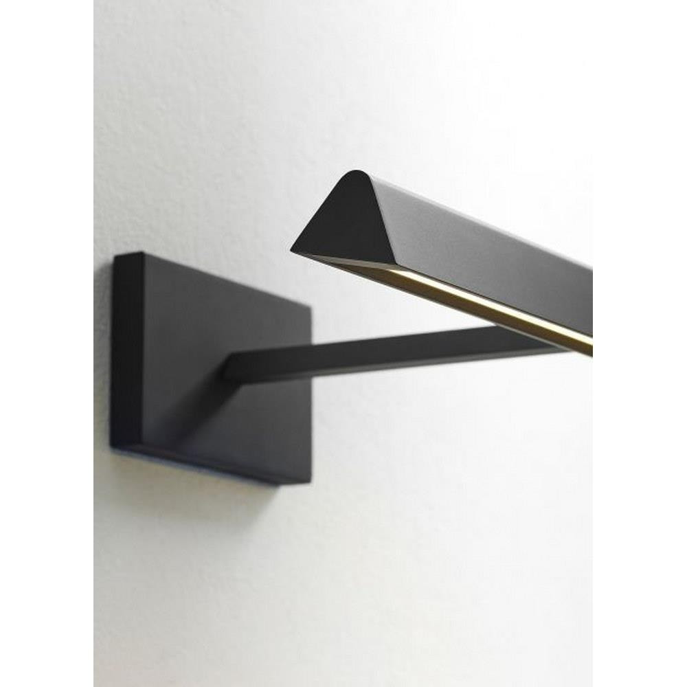 {"pim_id":"62_TL_Dessau_Pict18_B_APP2DET5_700DES18B_LED930_new_1k","sku":"62_700DES18-277","media_type":"media"}