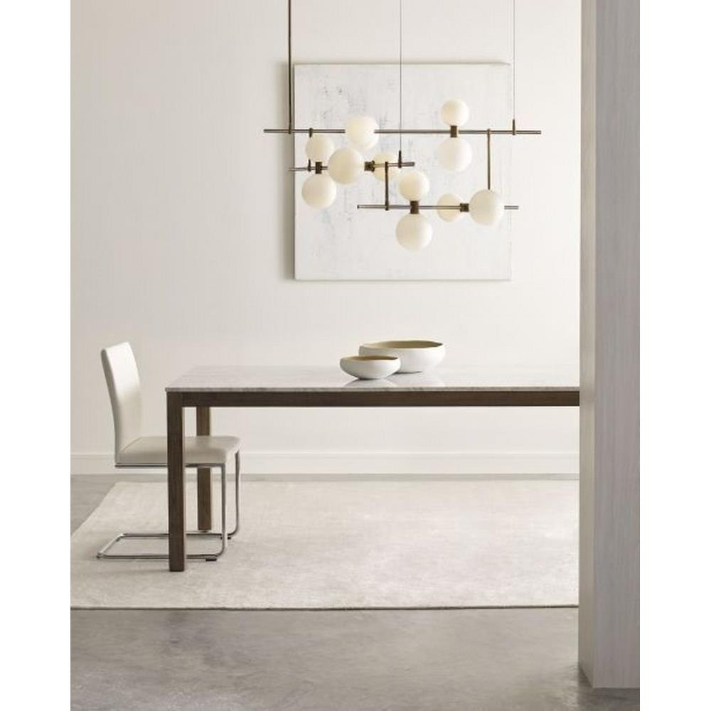 {"pim_id":"62_TL_ModernRail_Chandelier2_G_APP4_700MDCH_new_1k","sku":"62_700MDCHCRR","media_type":"media"}