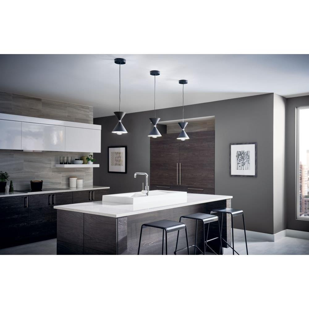 {"pim_id":"420_kitchen_kordan_84112_overall_new_1k","sku":"420_84112_P","media_type":"media"}