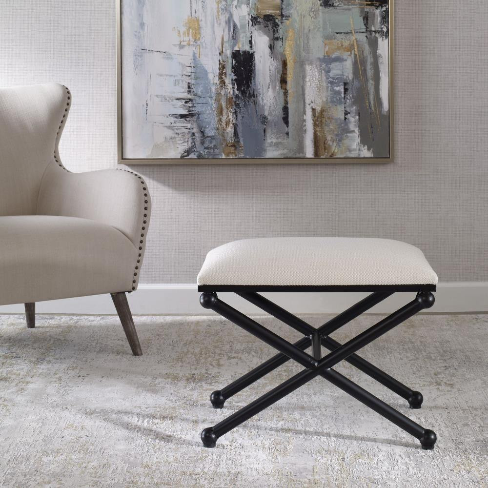 {"pim_id":"208_furn_3837_23691_a_new_2k","sku":"208_23691","media_type":"media"}