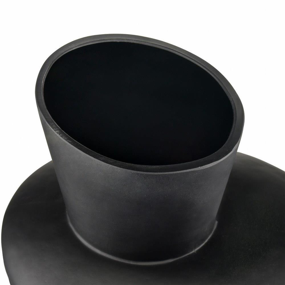 2499_H0047-10476 | media
