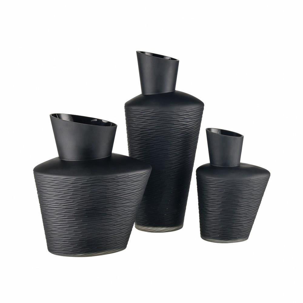 2499_H0047-10476 | media