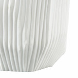 2499_H0047-10468 | media