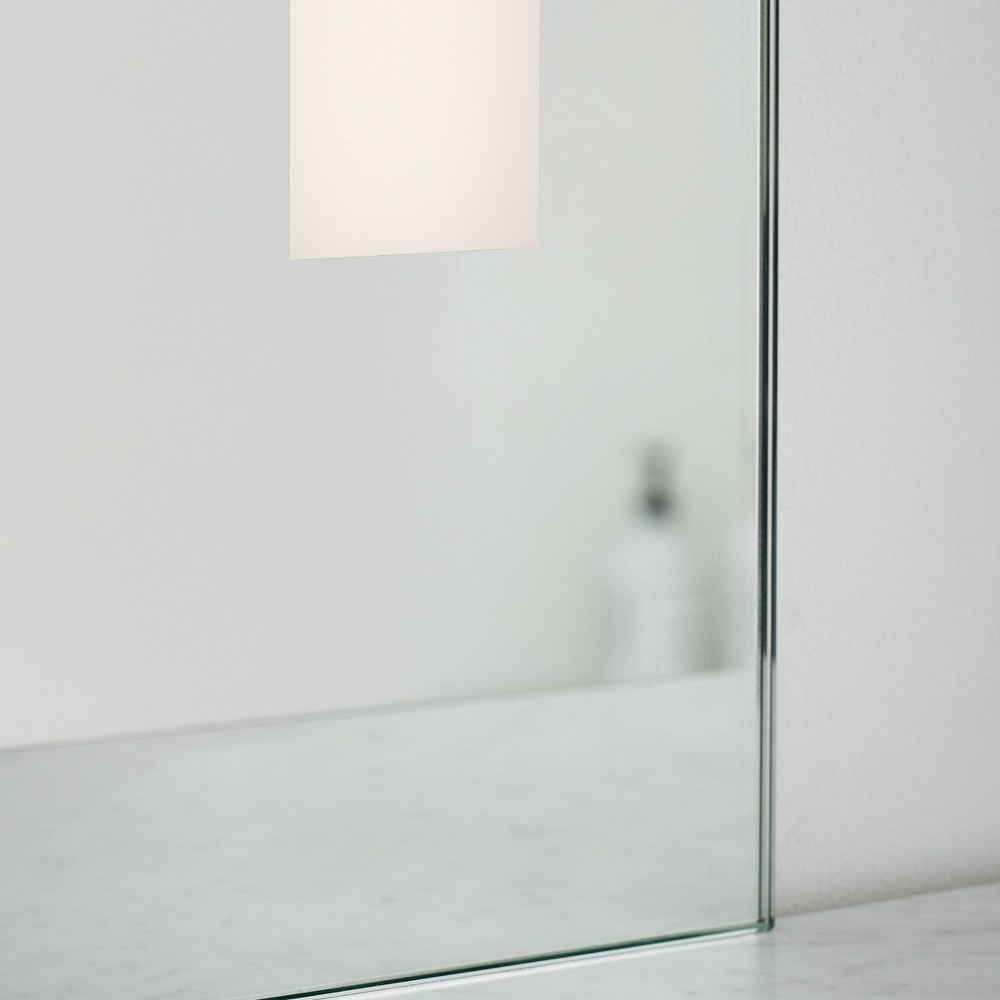 700VNRFL-LED930 | detail