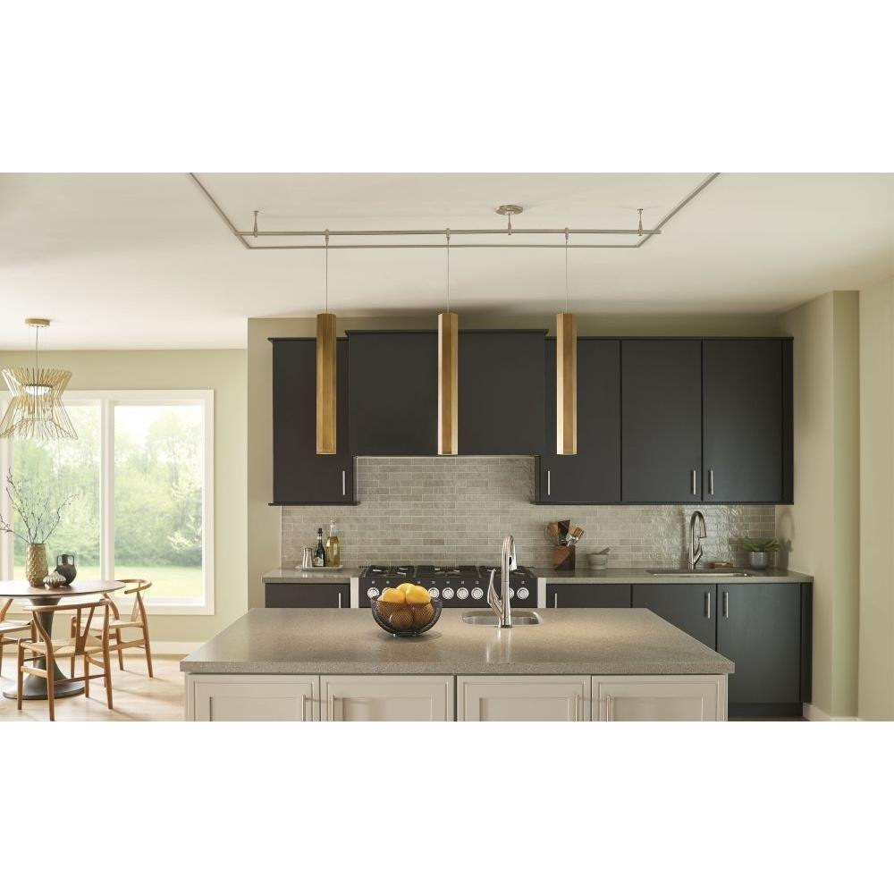 {"pim_id":"62_fj_mr_Blok_Kitchen_new_1k","sku":"62_FR-700-BLK-22","media_type":"media"}
