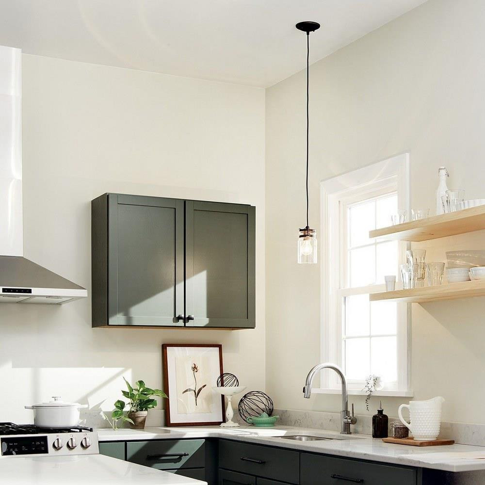 {"pim_id":"147_kitchen_brinley_42878oz_overall_day_1b_1k","sku":"147_42878","media_type":"media"}