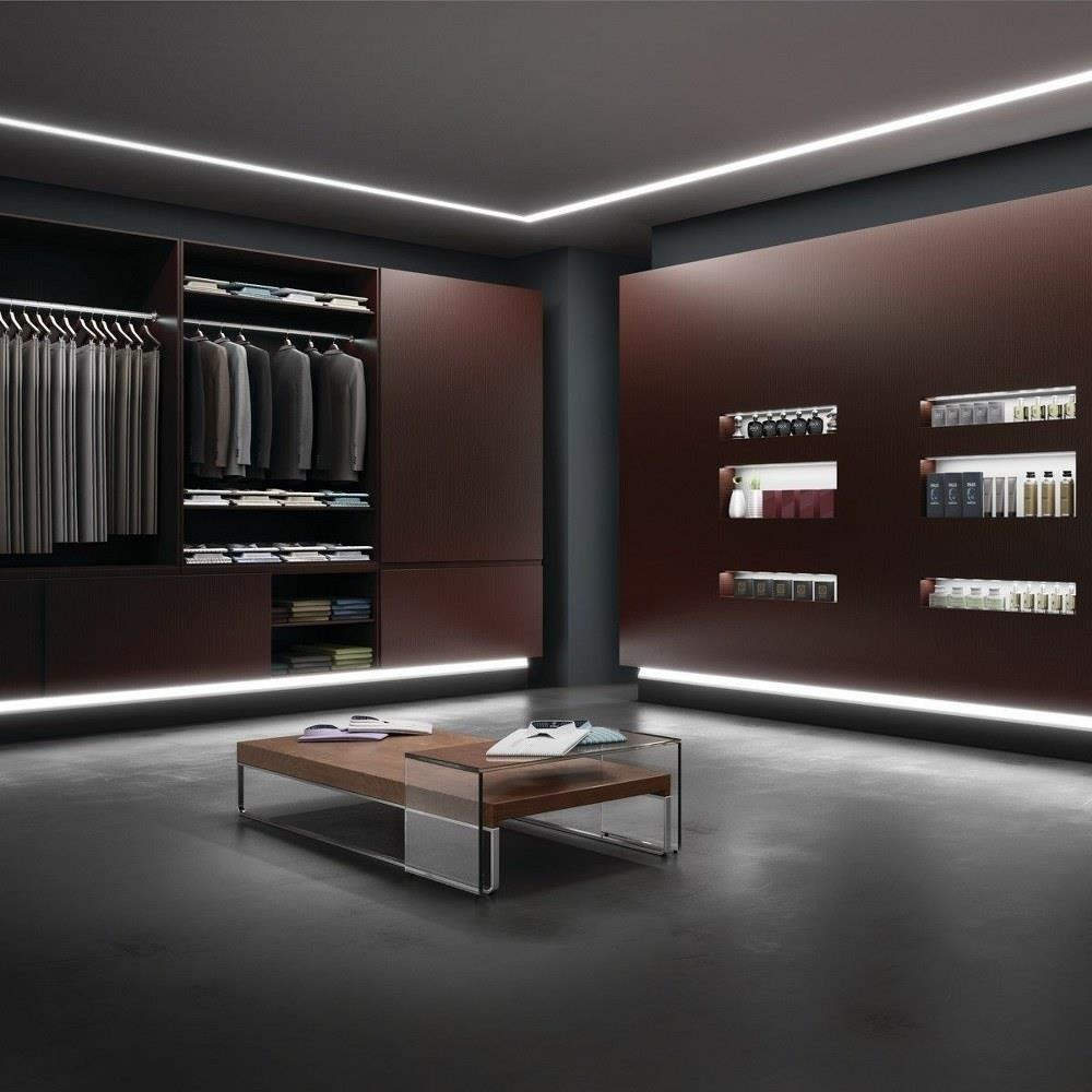{"pim_id":"147_retail_proextrudedchannels_1k","sku":"147_1TEC1RDSF8SIL","media_type":"media"}