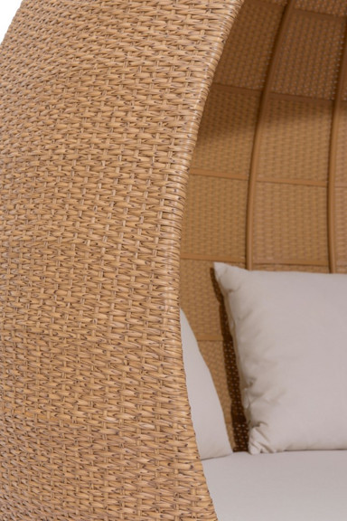 703962 | detail
