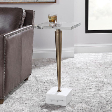 {"pim_id":"208_furn_3105_24950_b_new_2k","sku":"208_24950","media_type":"media"}