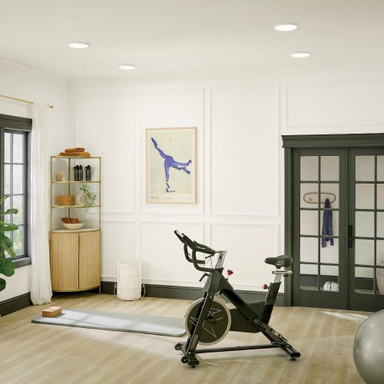 {"pim_id":"147_53009WH30_HomeGym_Ara_Overall_Day_Square_new_1k","sku":"147_53009WH30","media_type":"media"}