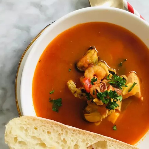 Ambachtelijke Verse Vissoep met vis (2 liter)