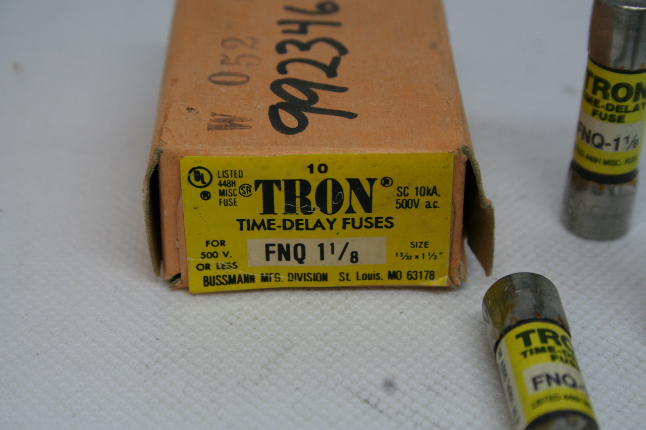 Box of (10) Bussmann TRON FNQ 1 1/8 Time Delay Fuses