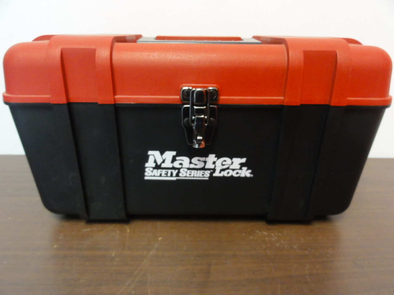 Master Lock Safety Series Lockout Kit *Used* Incomplete