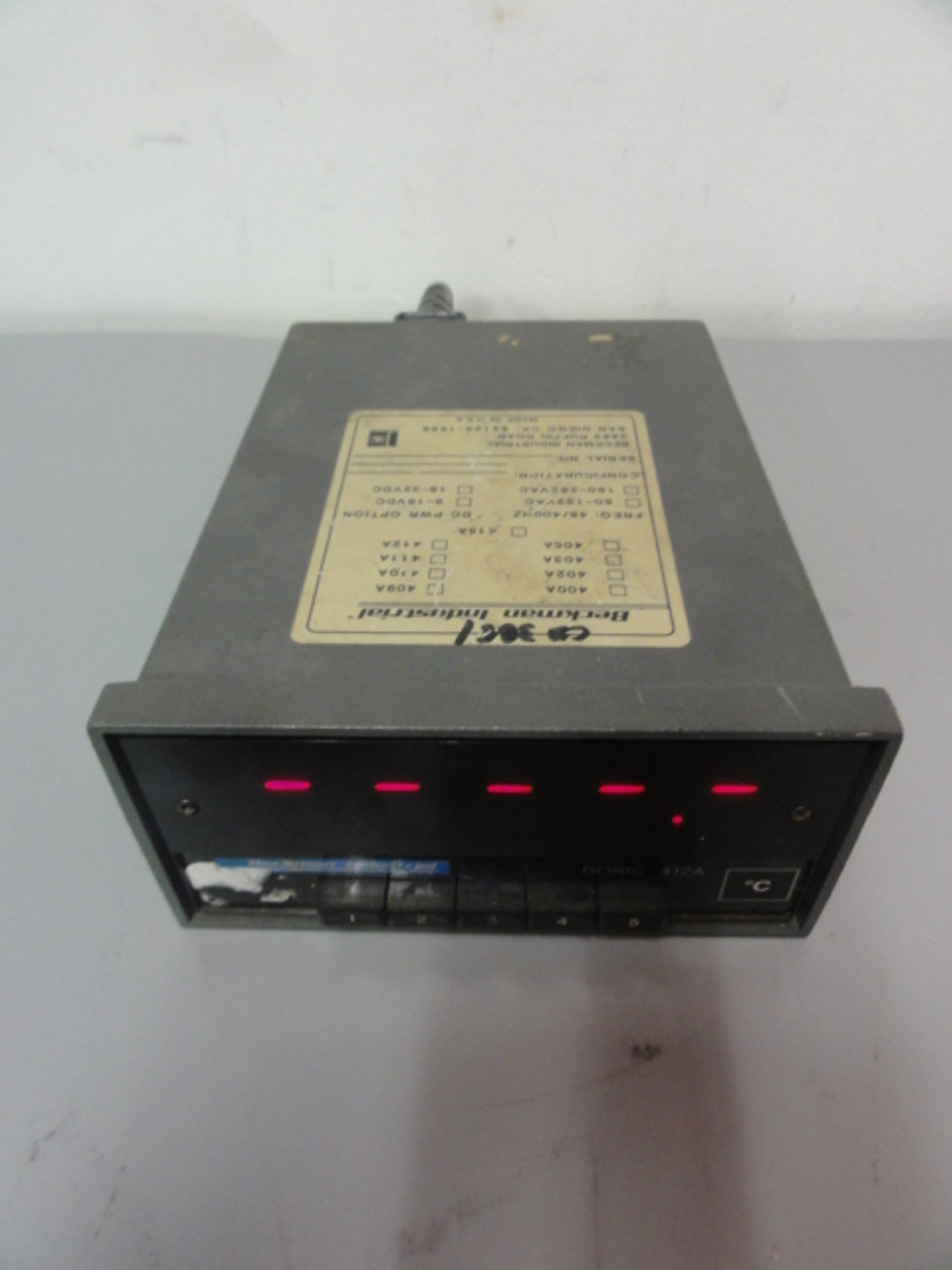 Beckman Industrial Doric 412A Temperature Meter