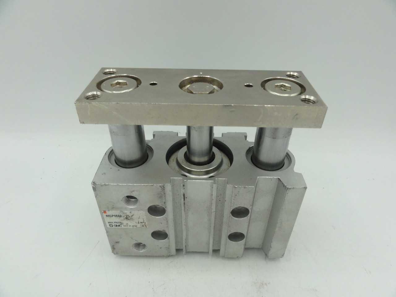 SMC MGPM40-25 Guide Cylinder