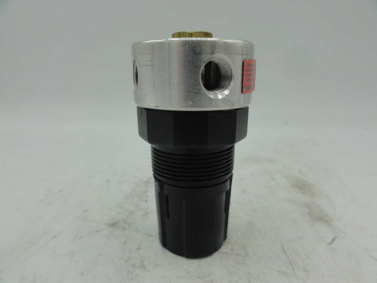 Watts Fluidair R374-01BG Pneumatic Regulator