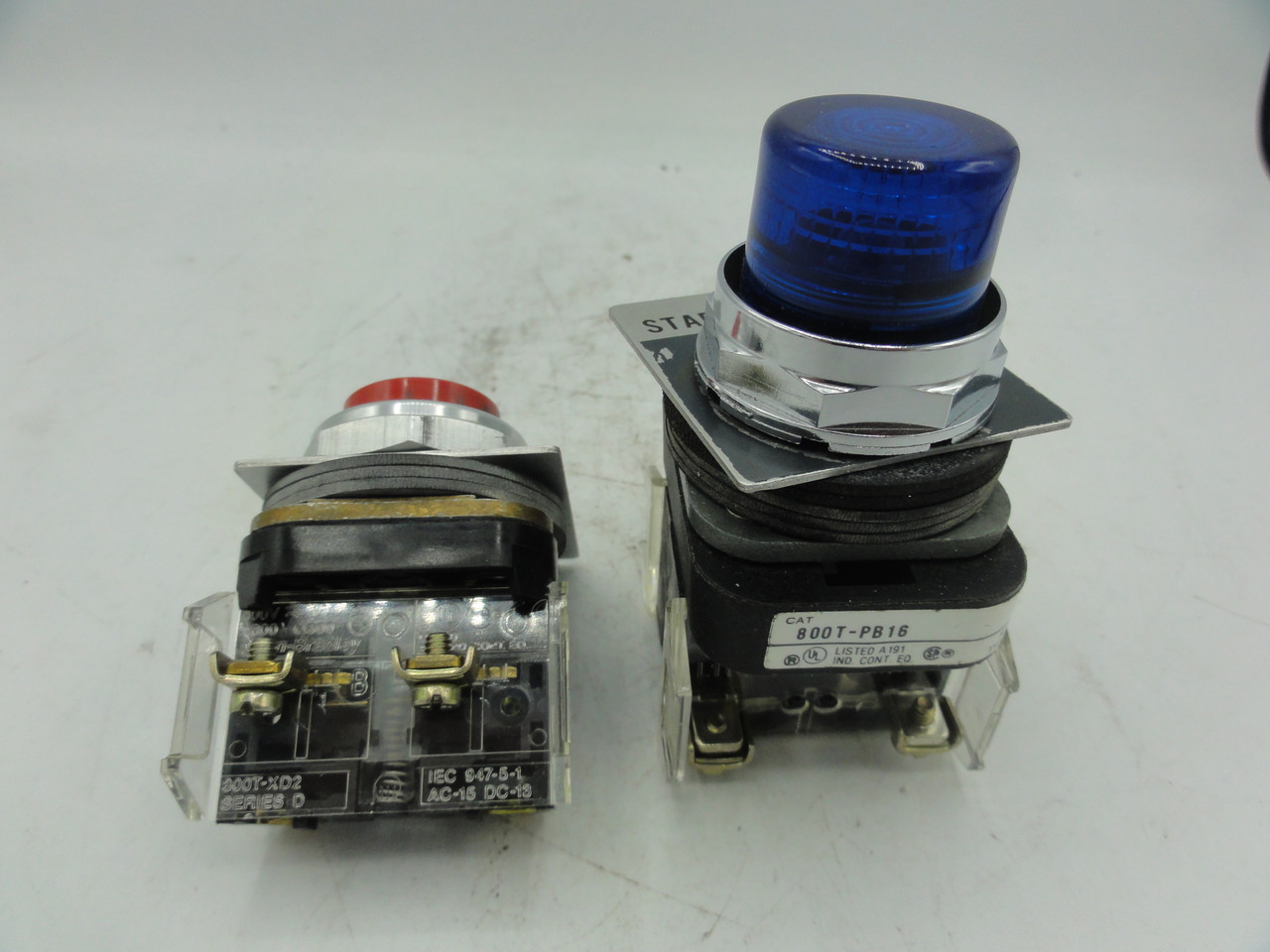 Allen Bradley Start and Stop Buttons, 800T-PB16, 800T-XD2