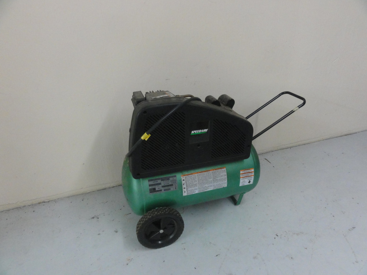 Speedaire 4B228D Air Compressor Cast Iron Series