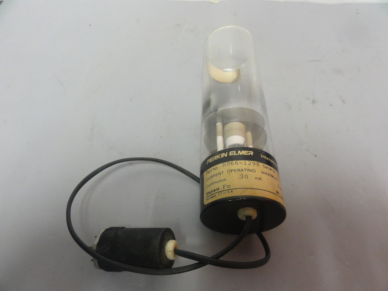 Perkin Elmer Intensitron Lamp N066-1298 Element Fe