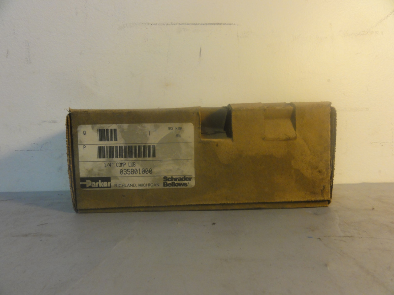 Parker Schrader Bellows 035801000 Lubricator- Missing Part- Parts/ Repair