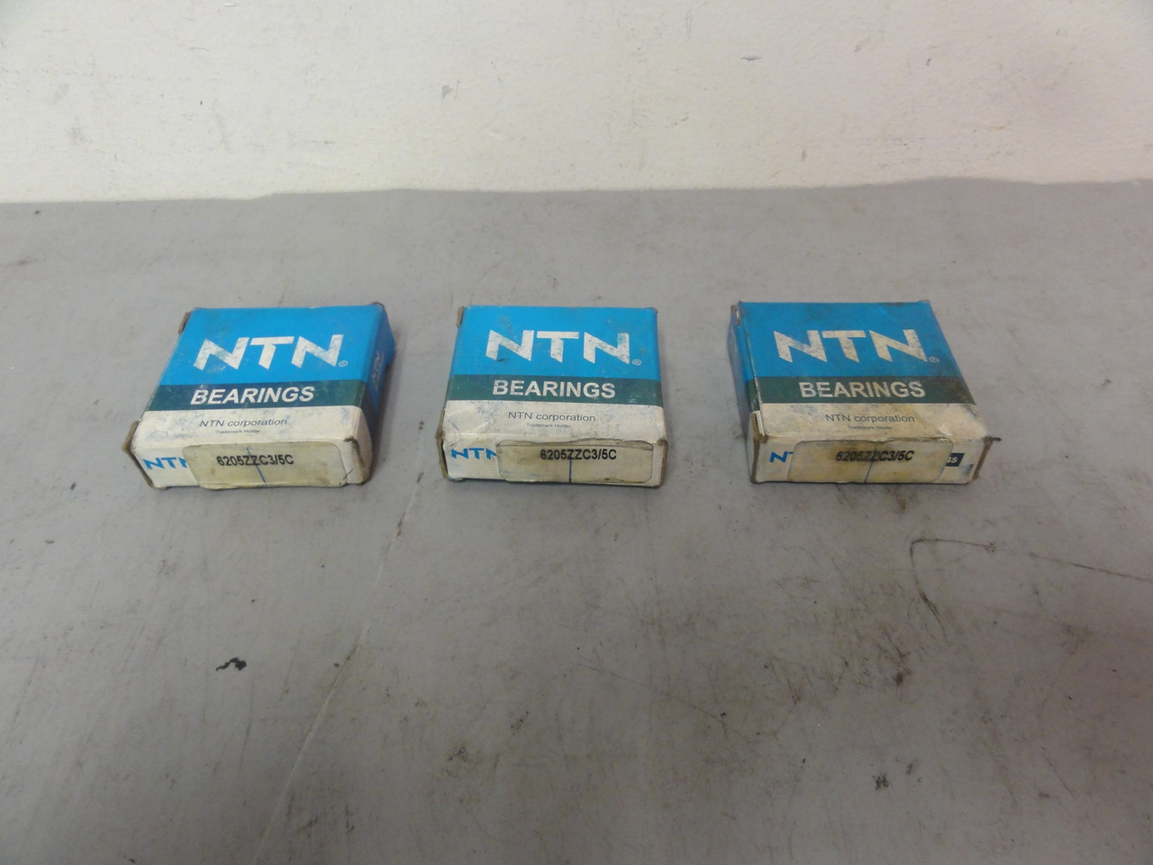 NTN 6205ZZC3/5C Bearings (Lot of 3) New (Open Box)