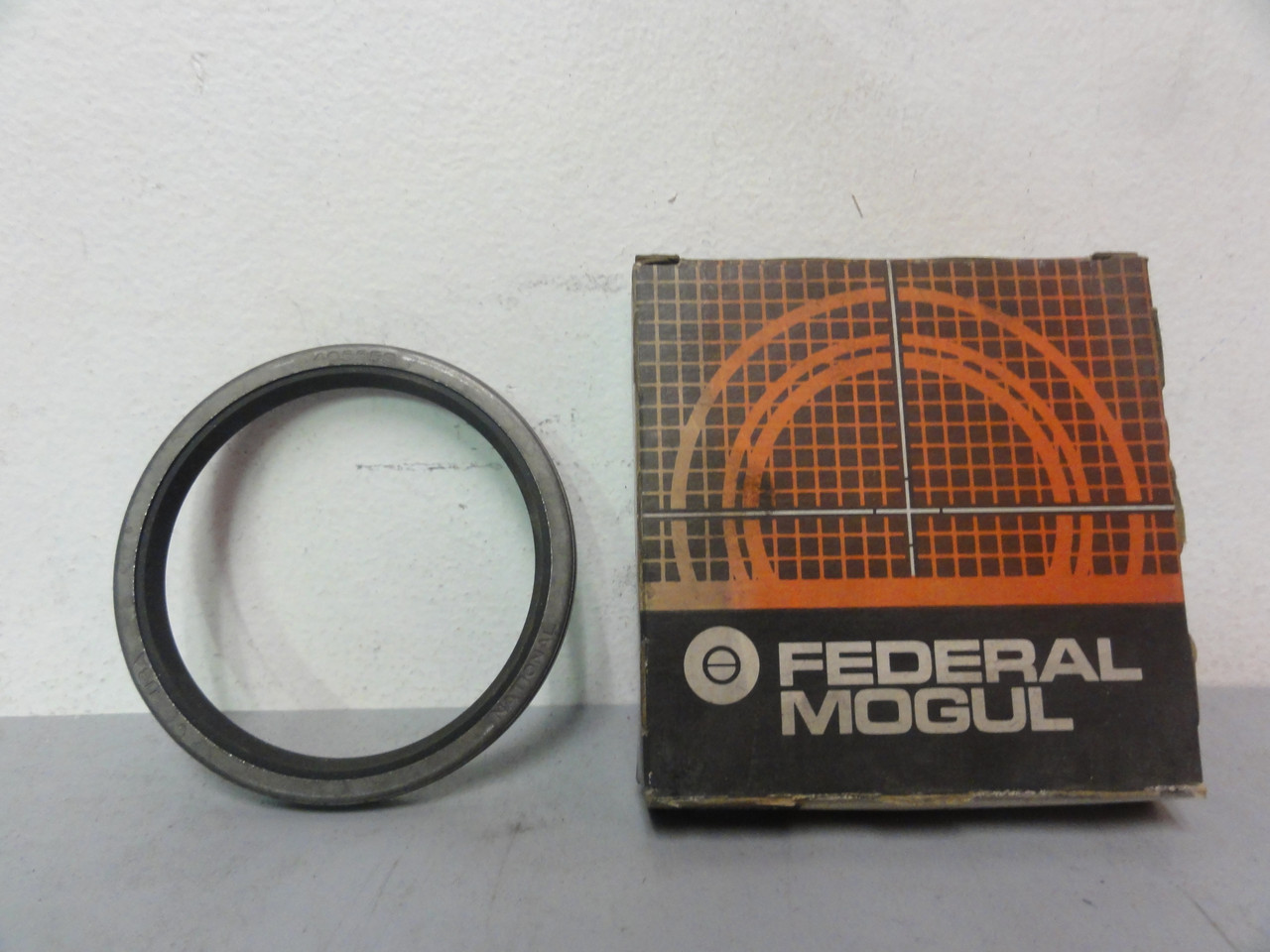 Federal Mogul National 40555S Oil Seal- New (Open Box)