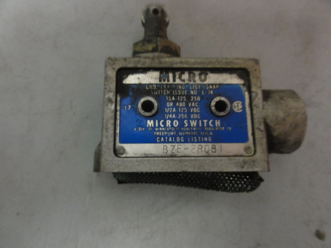 Honeywell Microswitch BZE-2R081- With Original Box