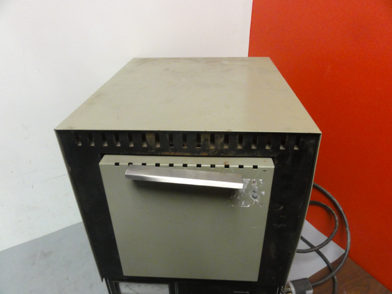 Fisher Scientific Isotemp Muffle Furnace Model 184