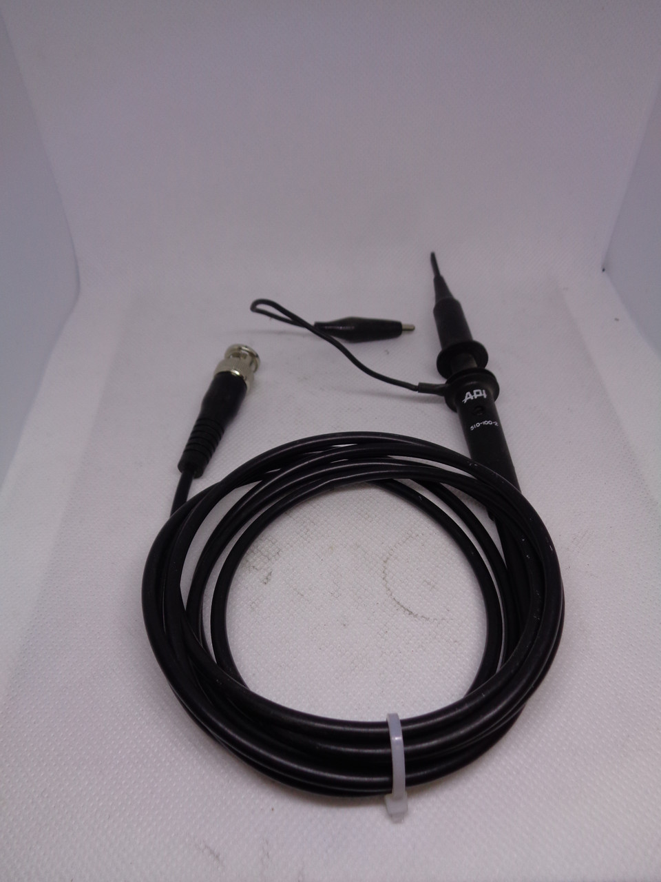 API (Avex Probes Inc.) 510-100-2 Oscilloscope Probe