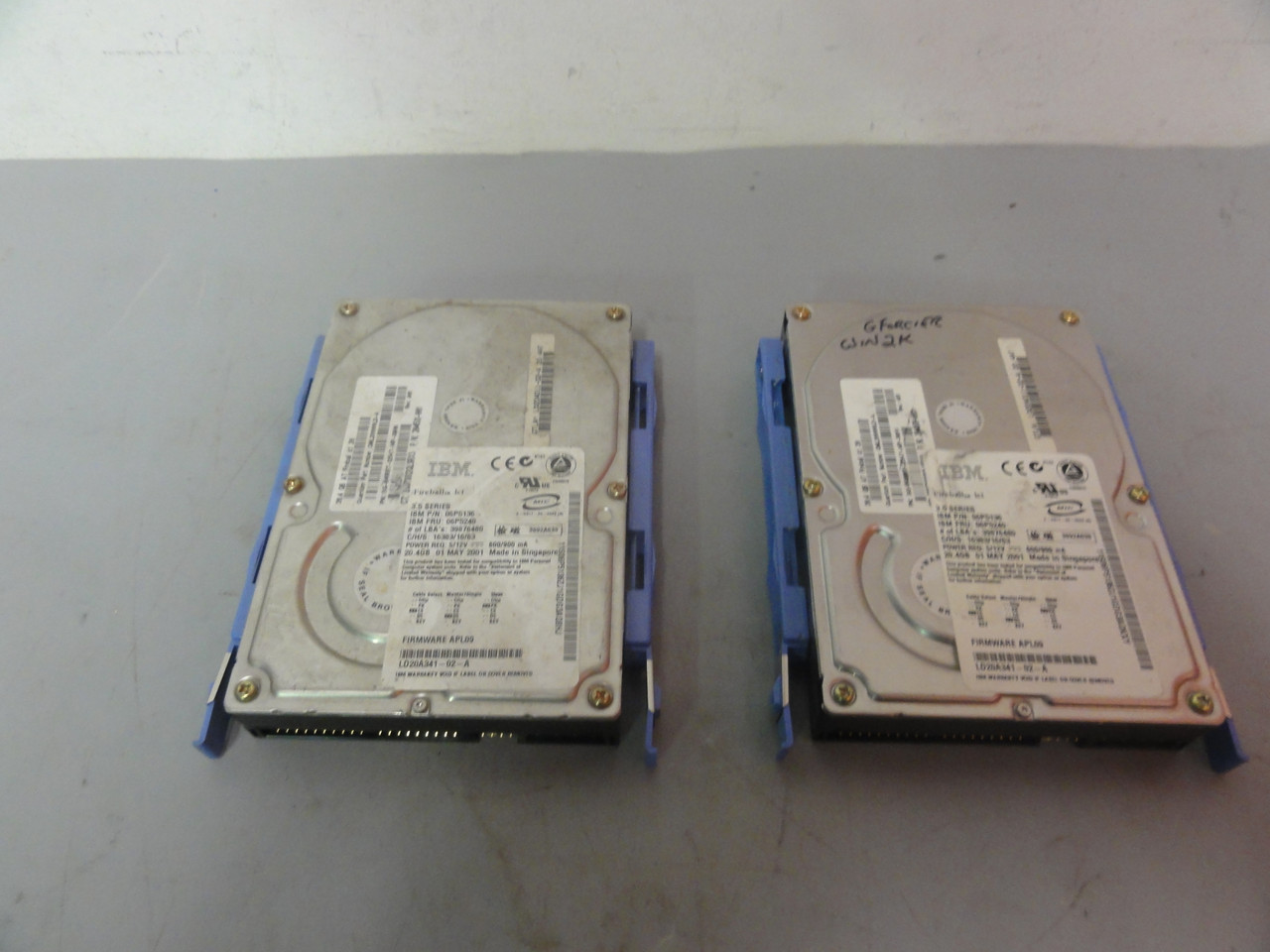 IBM 06P5136 20.4 GB IDE Hard Drive 3.5 Series (Lot of 2)