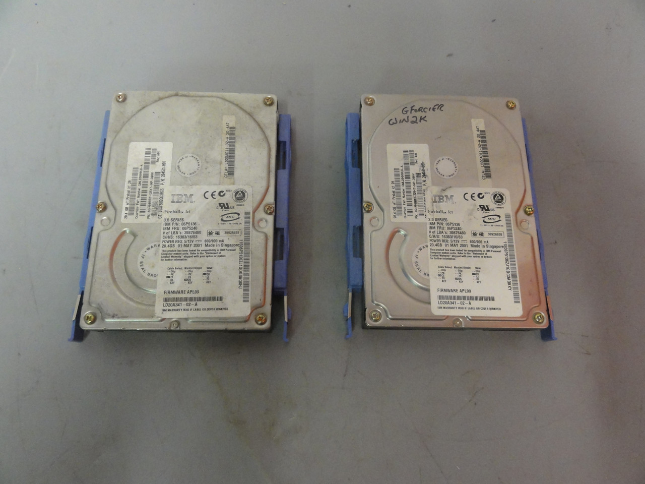 IBM 06P5136 20.4 GB IDE Hard Drive 3.5 Series (Lot of 2)