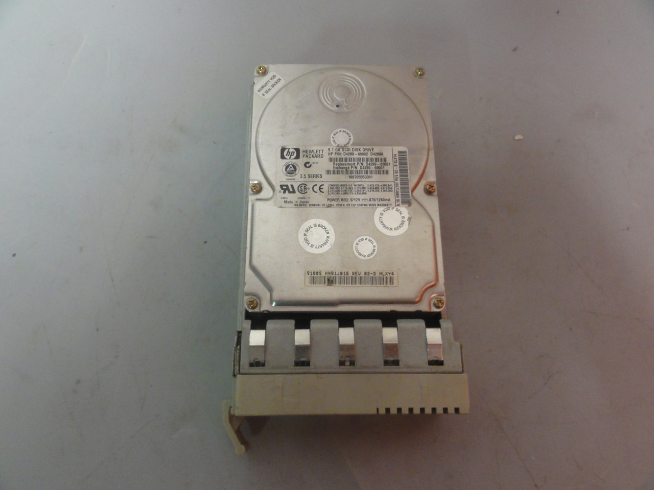 HP D4289-60002 3.5 Series 9.1 GB SCSI Hard Drive