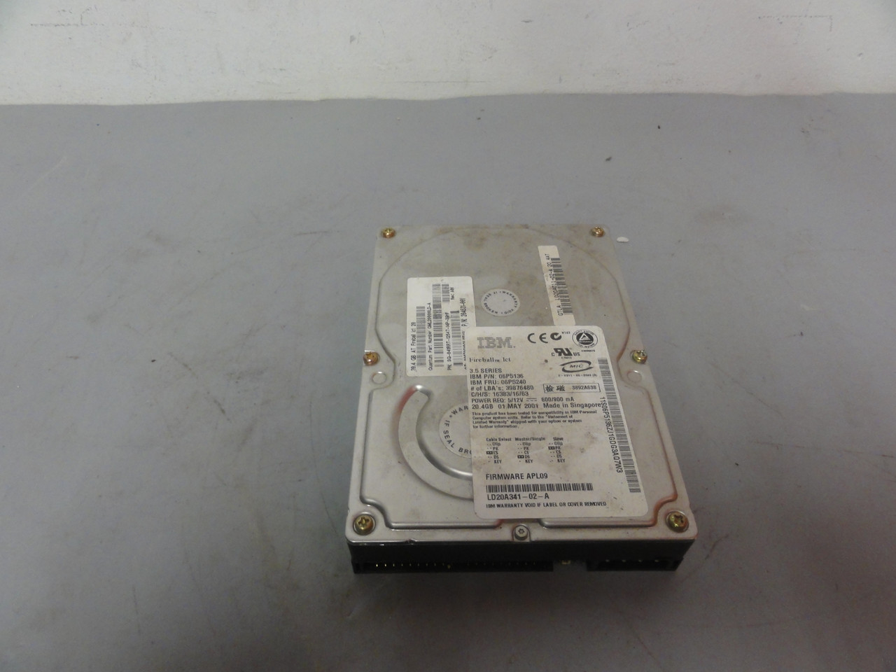 IBM 06P5136 20.4 GB IDE Hard Drive 3.5 Series