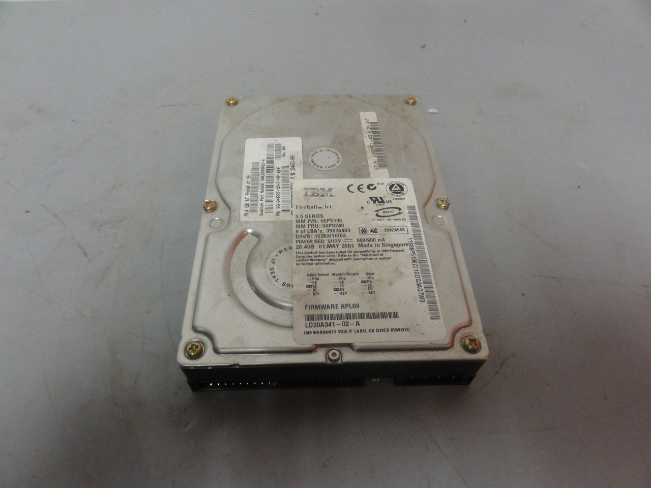 IBM 06P5136 20.4 GB IDE Hard Drive 3.5 Series