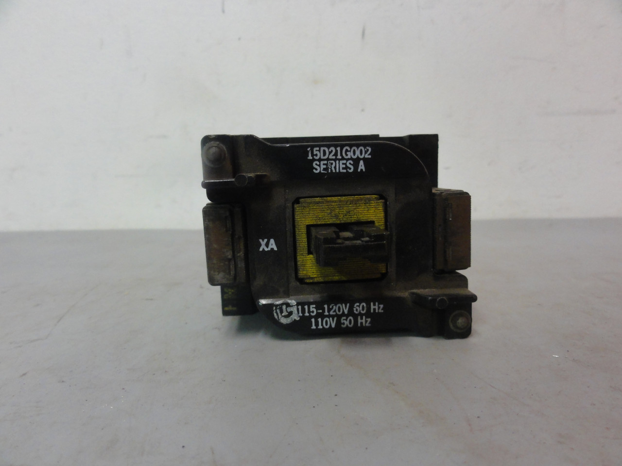 General Electric 15D21G002 Series A Contactor Coil Overload Relay