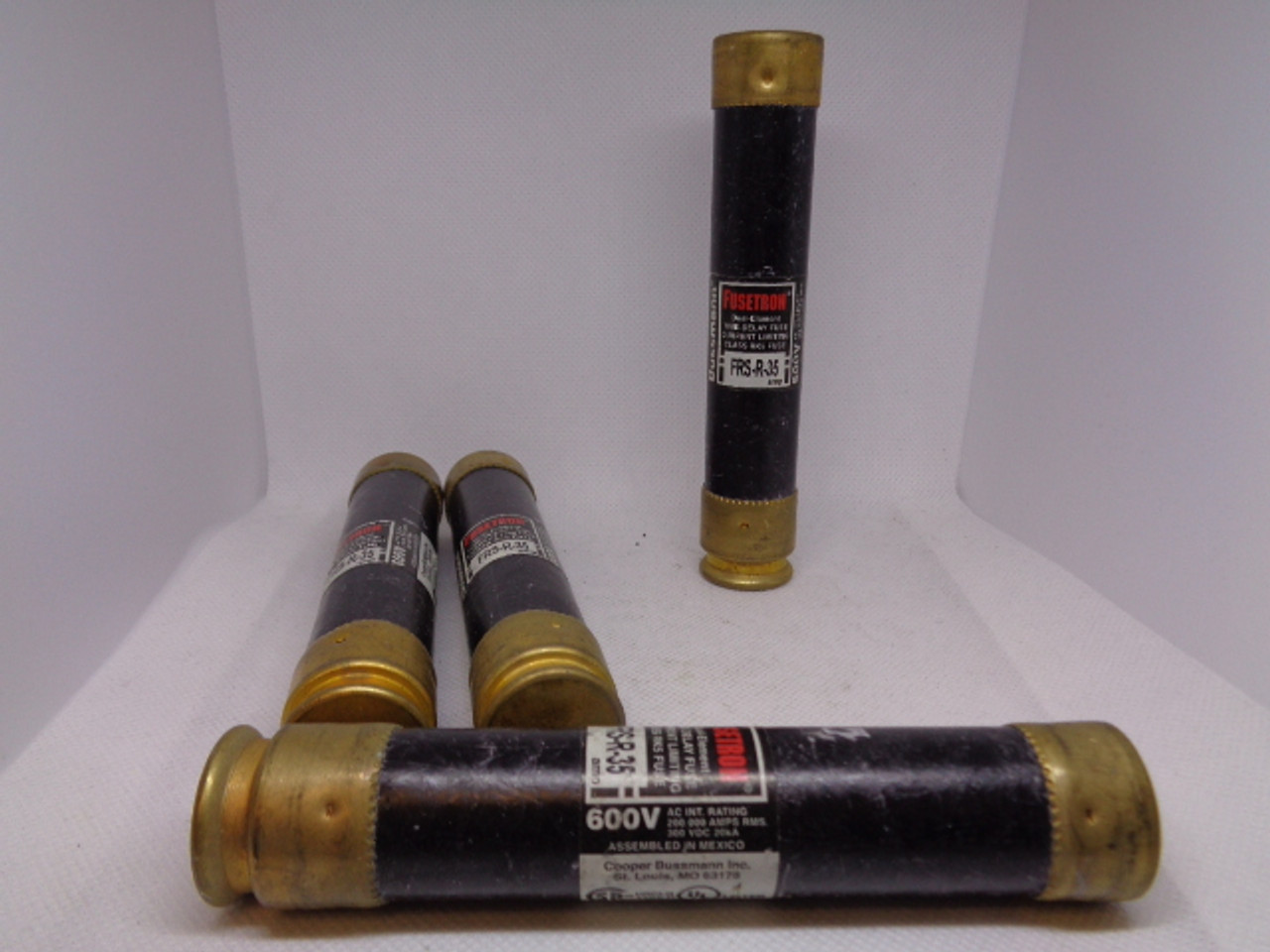 (4) Cooper Bussmann Fusetron FRS-R-35 Fuses, 600V, 35AMP