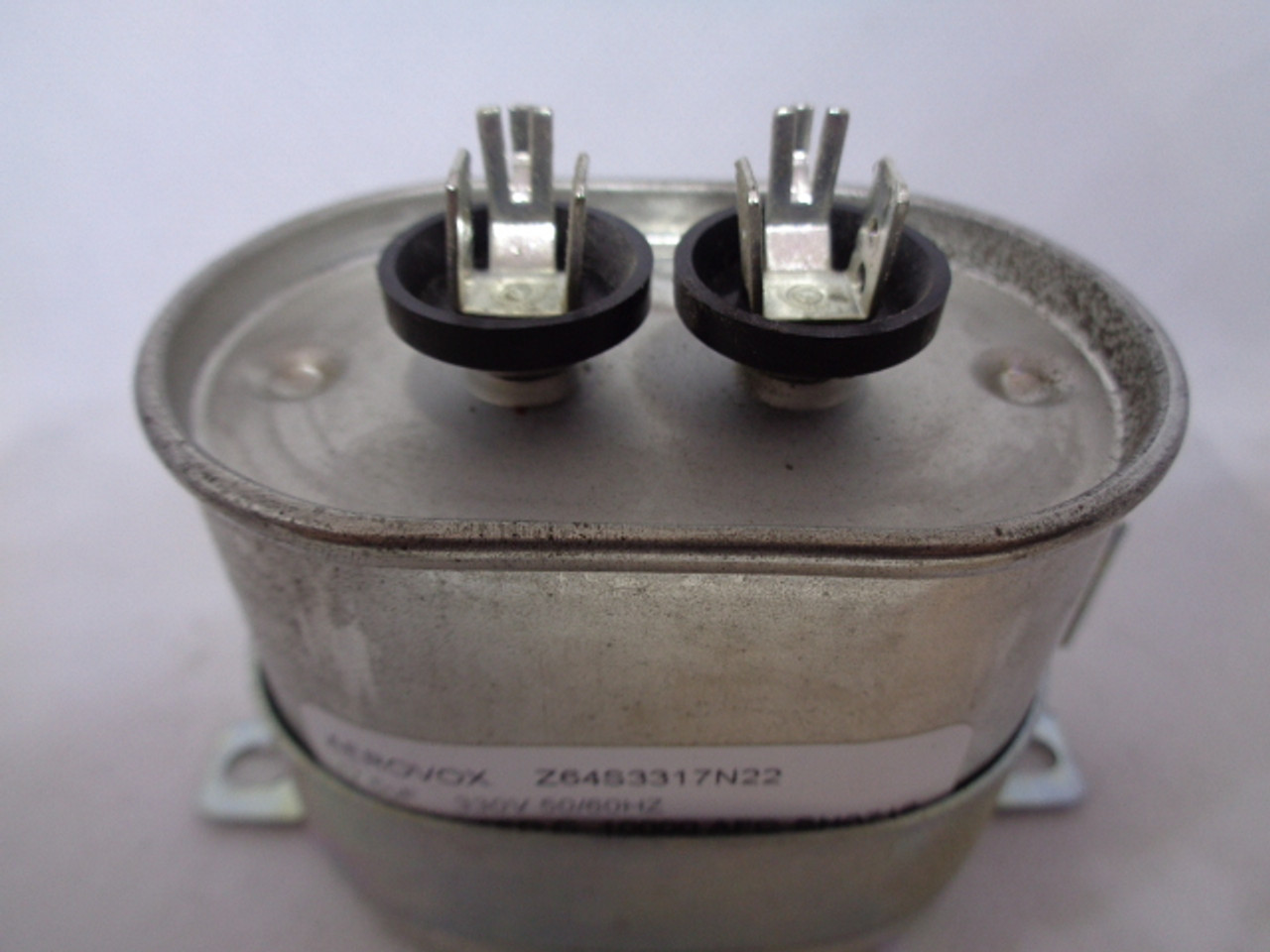 Aerovox Z64S3317N22 Capacitor, 17.5uF, 330V, 50/60Hz