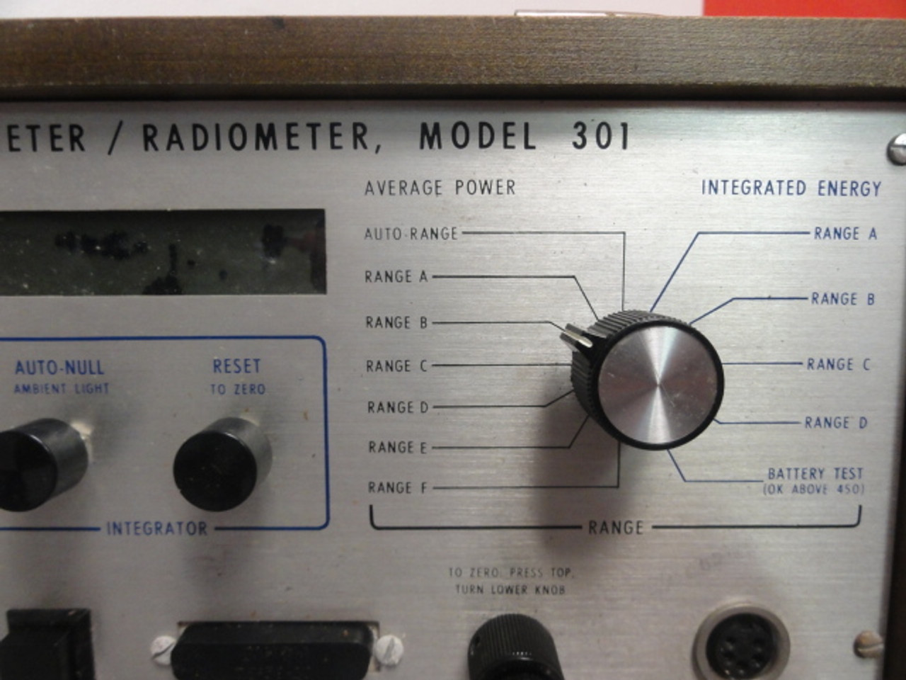 Spectra Model 301 Photometer/Radiometer