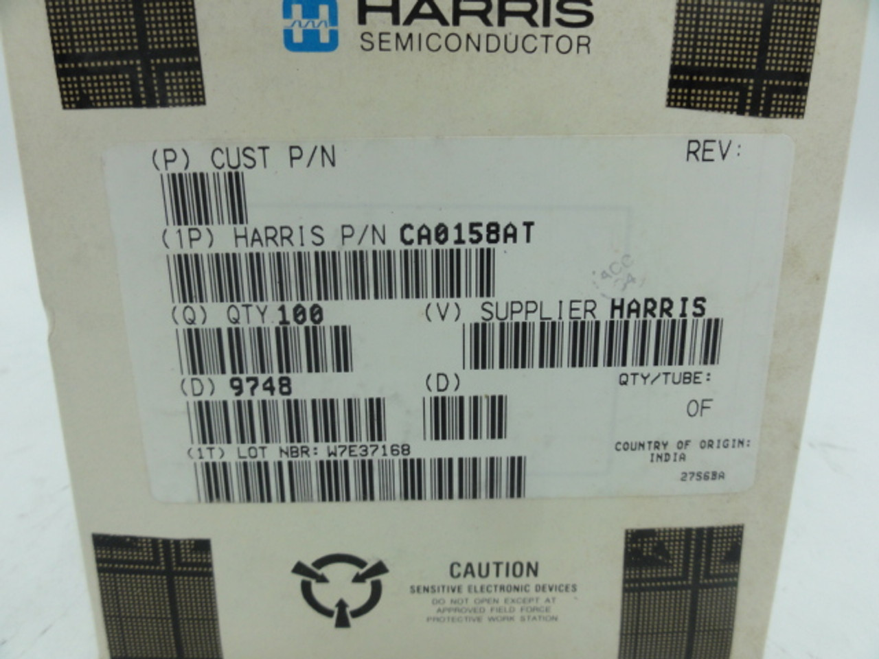 (100) Harris CA0158AT 8 Pin Semiconductors