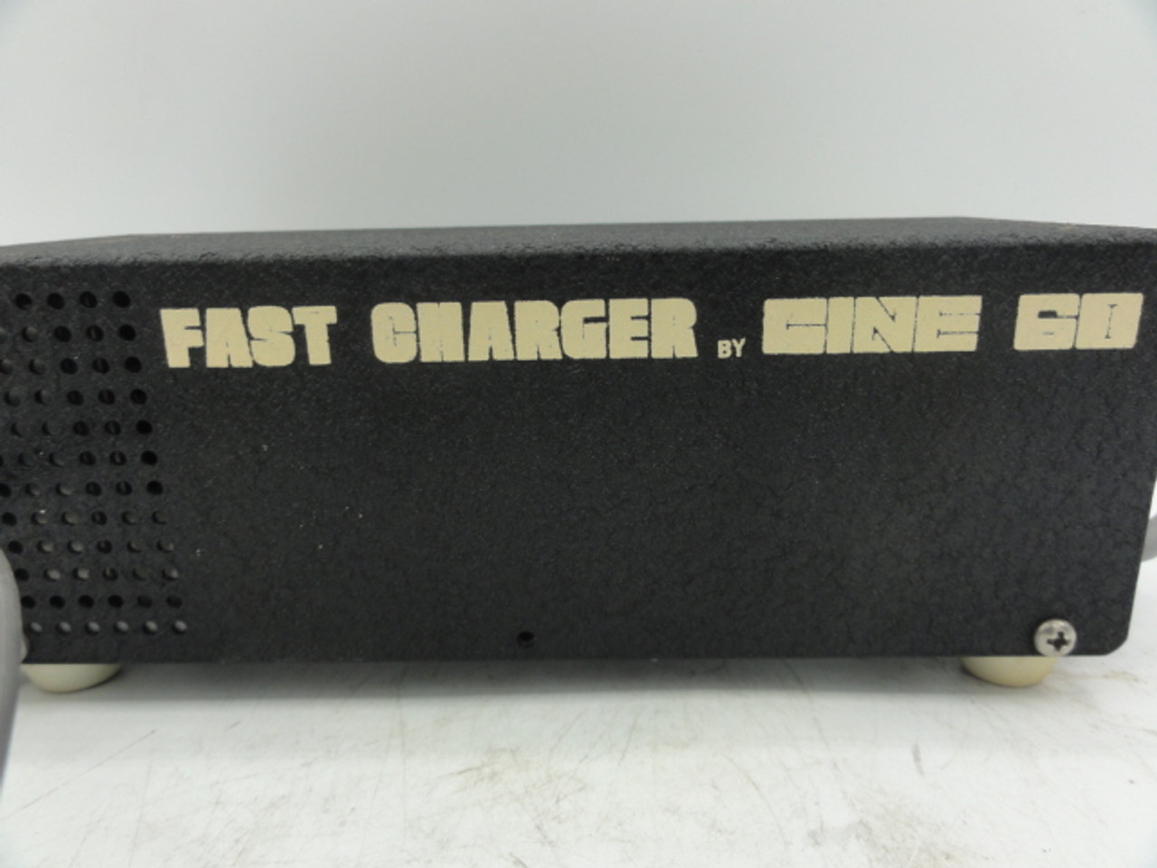 Cine 60 Model 9400 Fast Charger