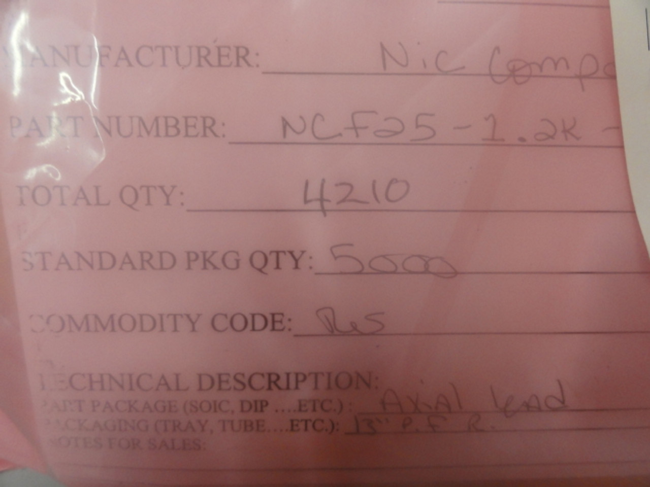 (4210)NIC Componenets NCF25-1 2K Ohm +/-5% Axial Lead Resistors