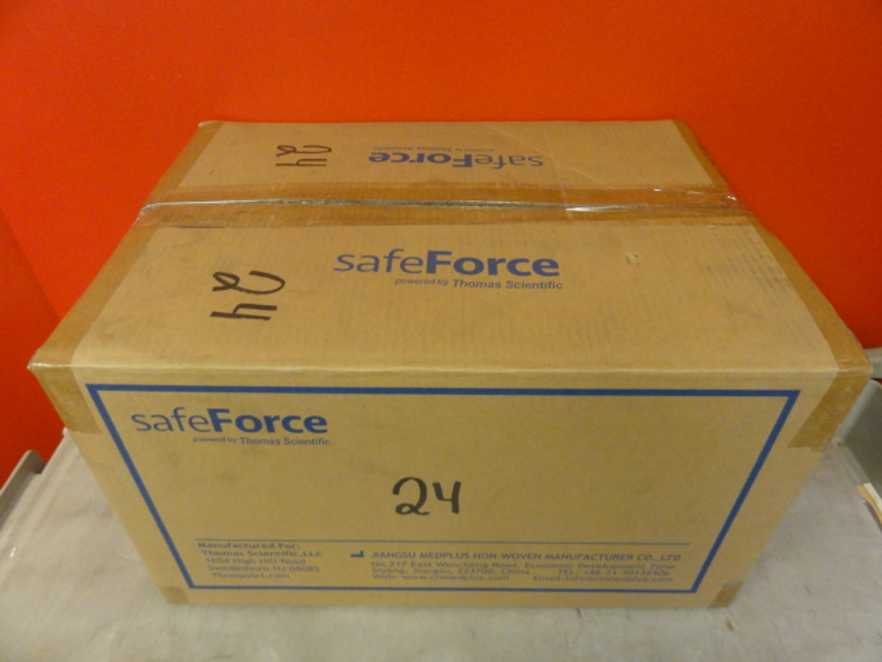 Case / 33 Boxes Thomas Scientific SafeForce 20A00K947 Masks, 98% Efficiency