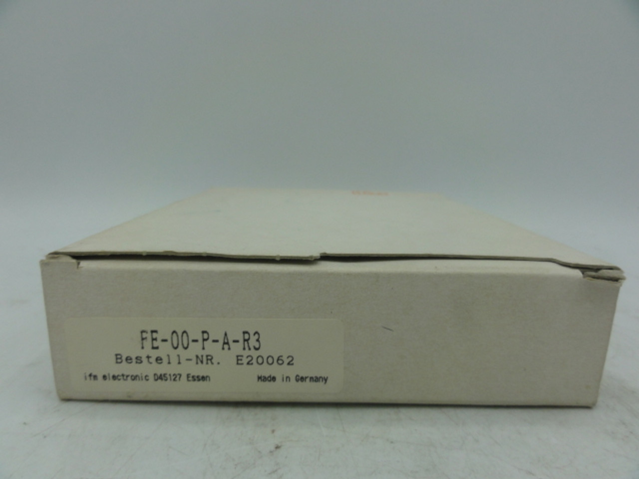 IFM Electronics FE-00-P-A-R3 Fiber Optic Through Bean Sensor