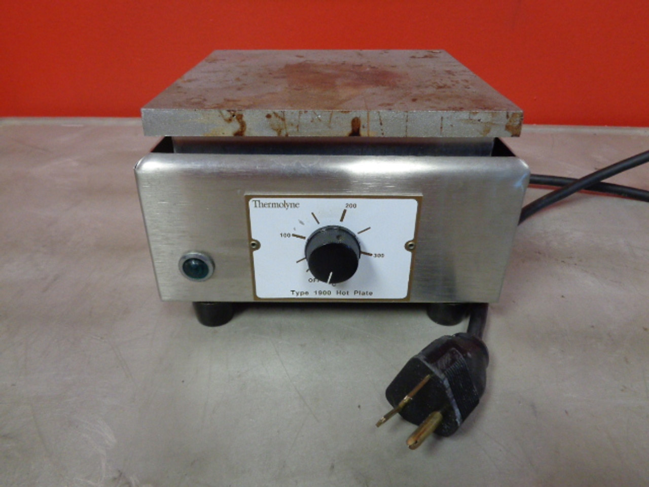 Barnstead / Thermolyne Type 1900 Model HPA1910M  Hot Plate, 6"x6", 750 Watt