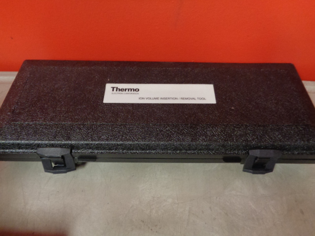 Thermo Electron Corp. Ion Volume Insertion / Removal Tool