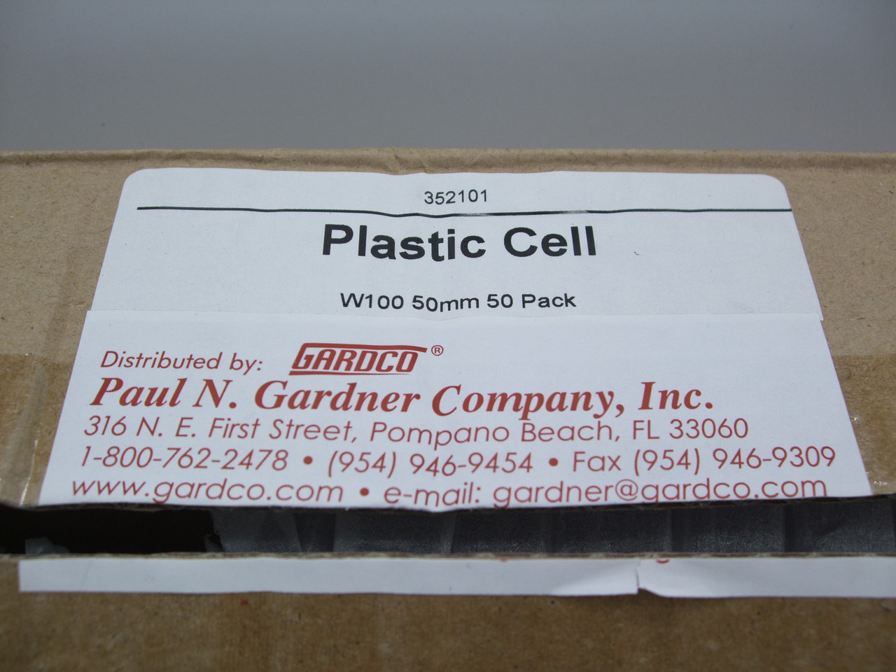 (39 Pack) Gardo CL-352107 W100 50mm Path Length Plastic Cells