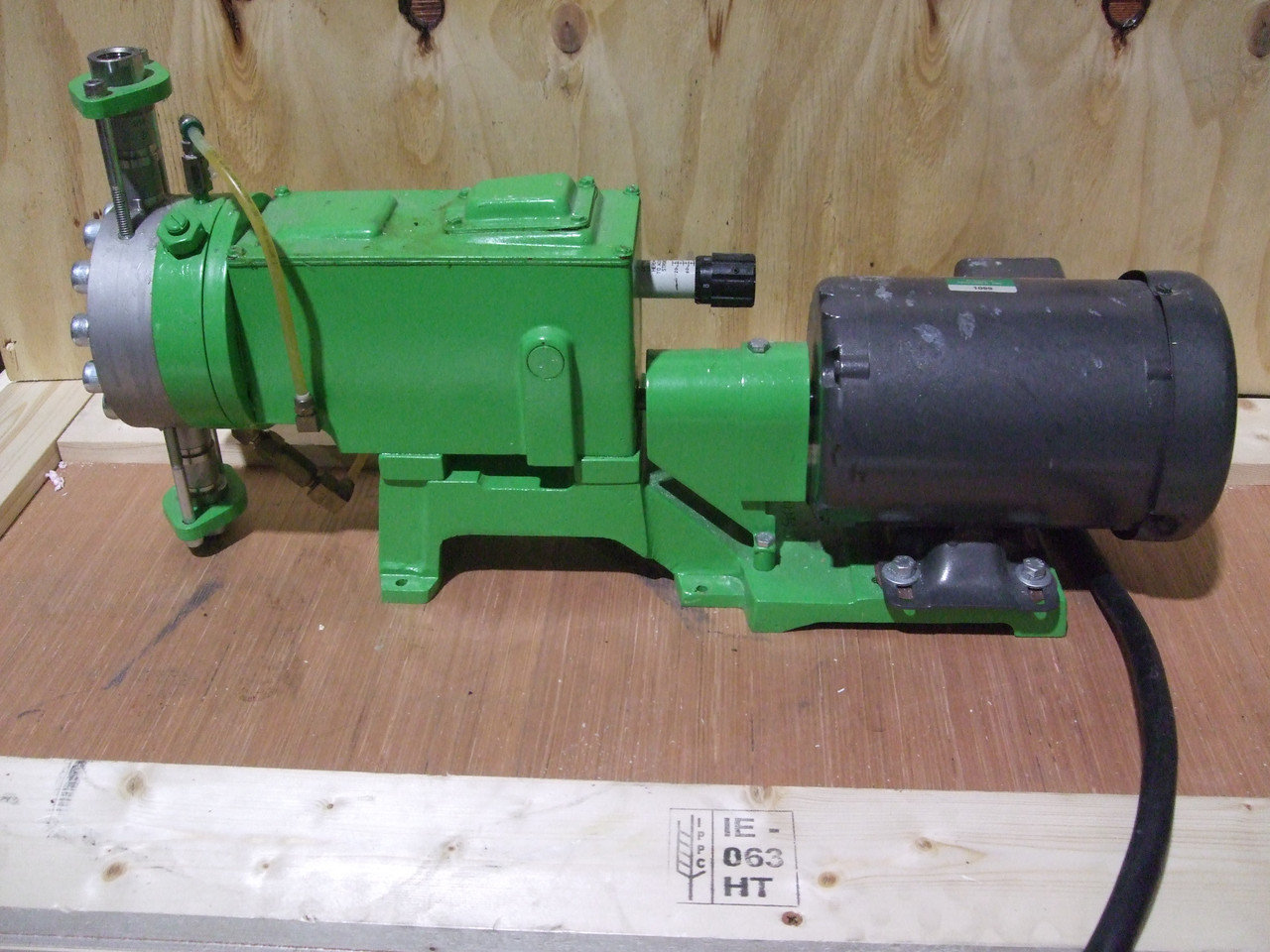 PULSA 880 DIAPHRAGM METERING PUMP MOD 880-S-1