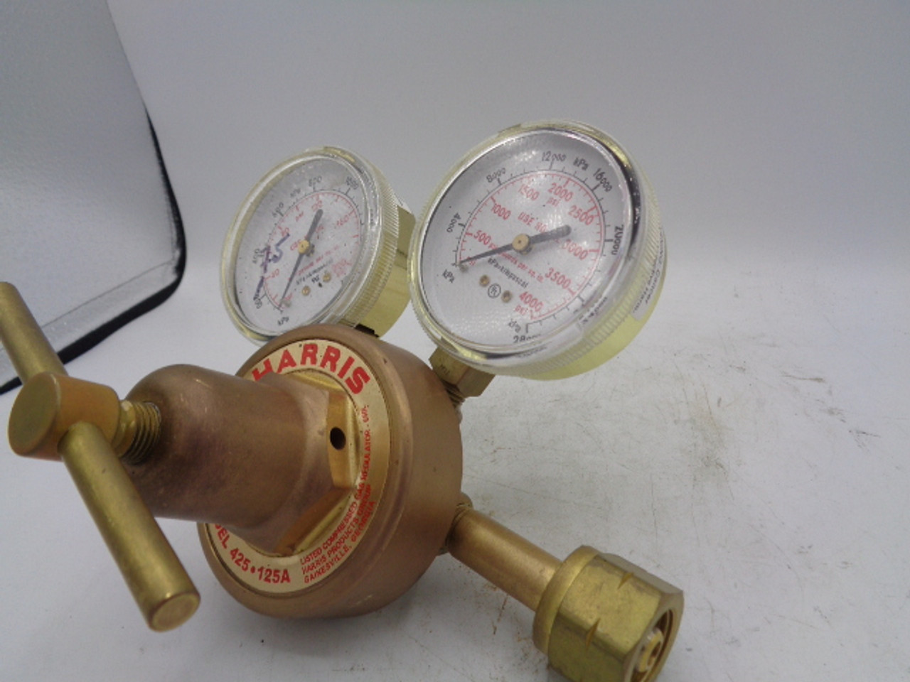 Harris 425-125A Double Pressure Gauge Gas Regulator