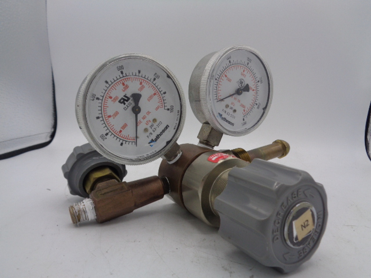 Matheson 380622 Double Pressure Gauge Gas Regulator N2 Only