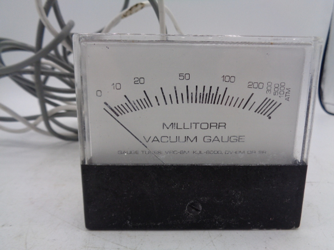 Millitorr KJL-205 Vacuum Gauge